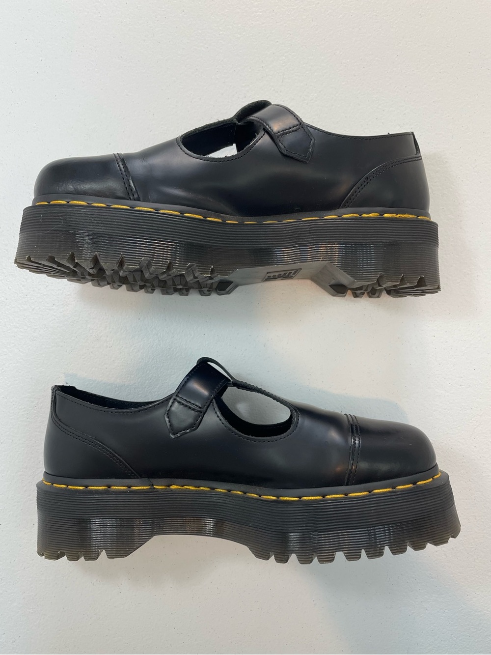 Dr. Martens Bethan Black T-Bar Mary Jane Shoes w/ Quad Platform Sole - Size 10 - Picture 3 of 8